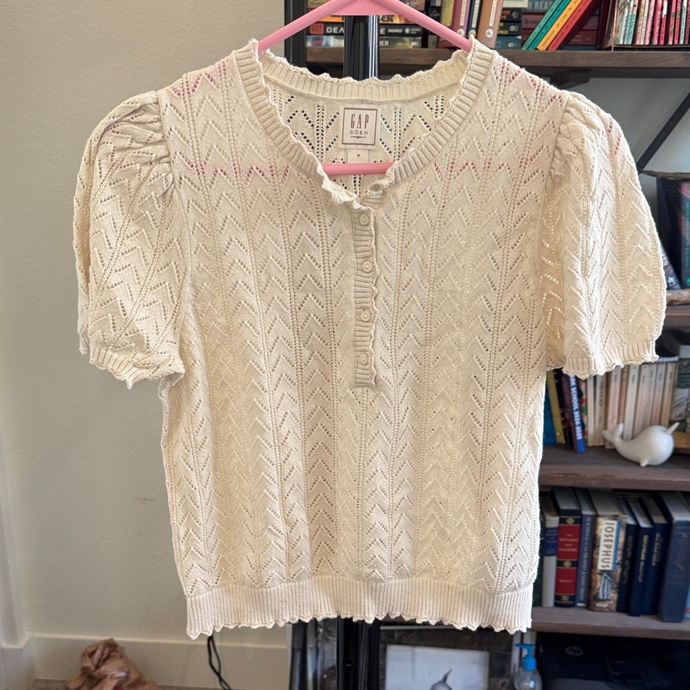 Doen for GAP Women's Cream Textured Blouse - Picture 2 of 2